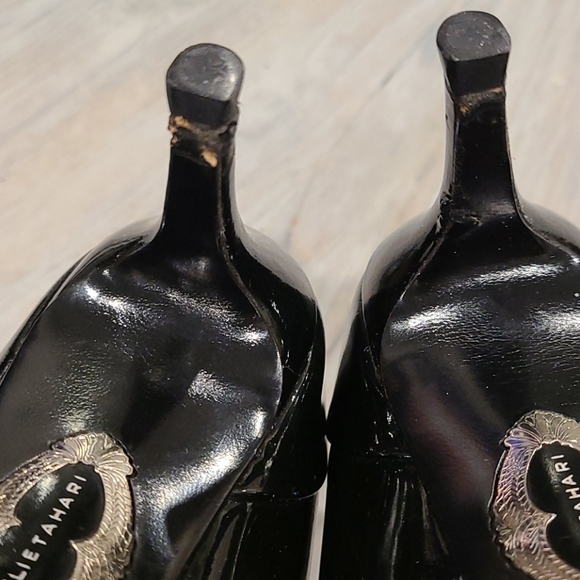 Elie Tahari blk patent leather pumps - Picture 11 of 12